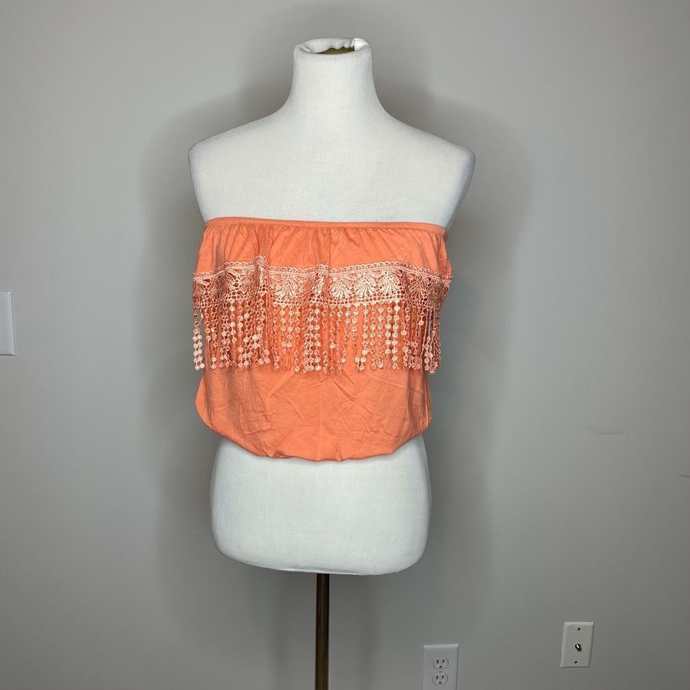 5/$25💜 Charlotte Russe- Coral Strapless Bandeau w/Lace